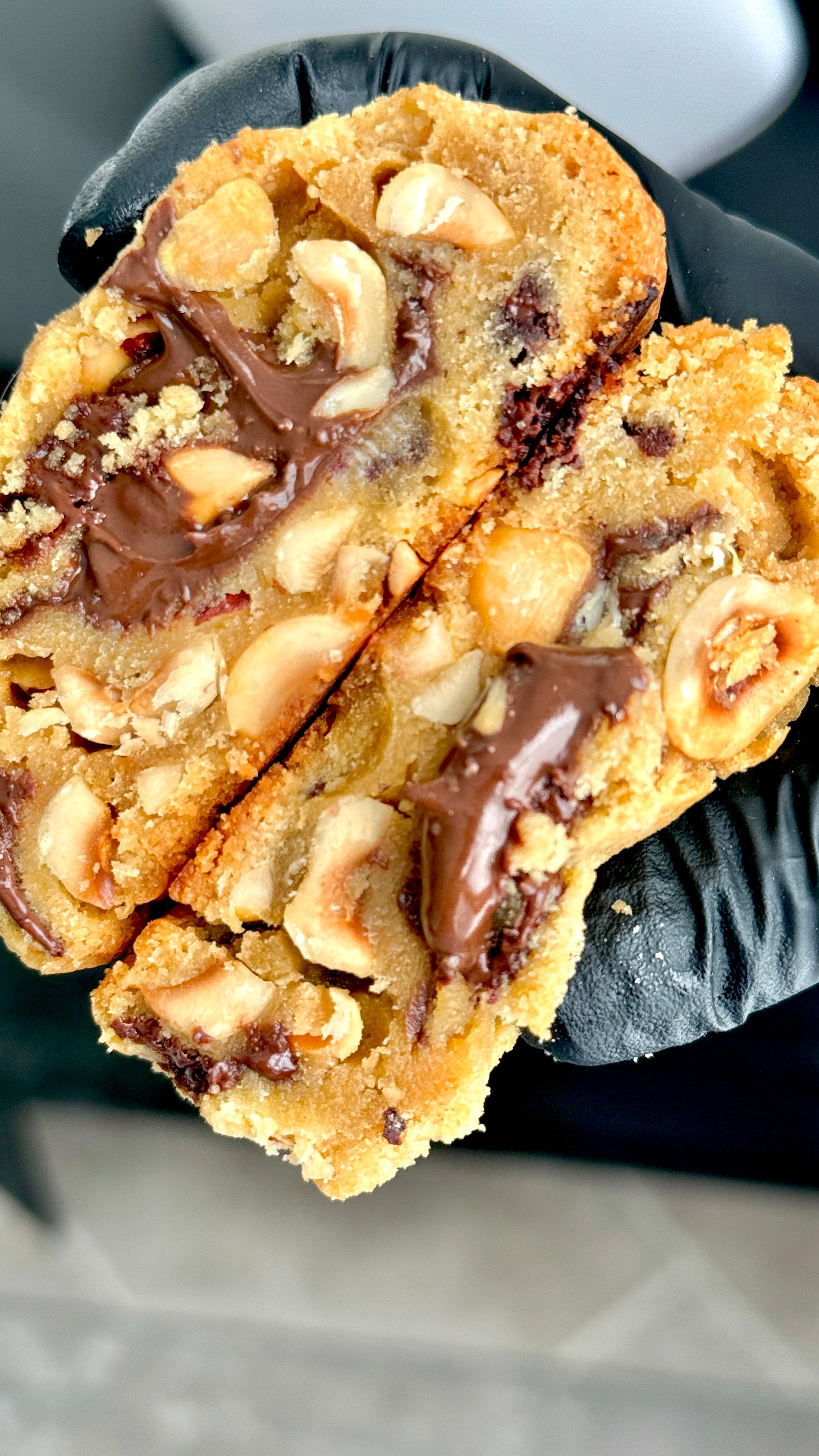 CHOCOLATE LOVERS BOX