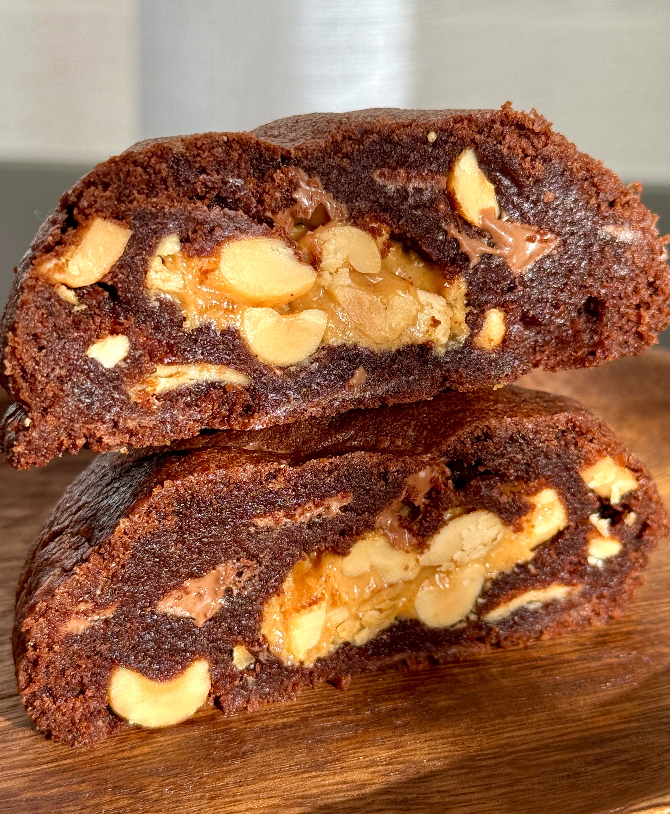 CHOCOLATE PEANUT CRUNCH COOKIE
