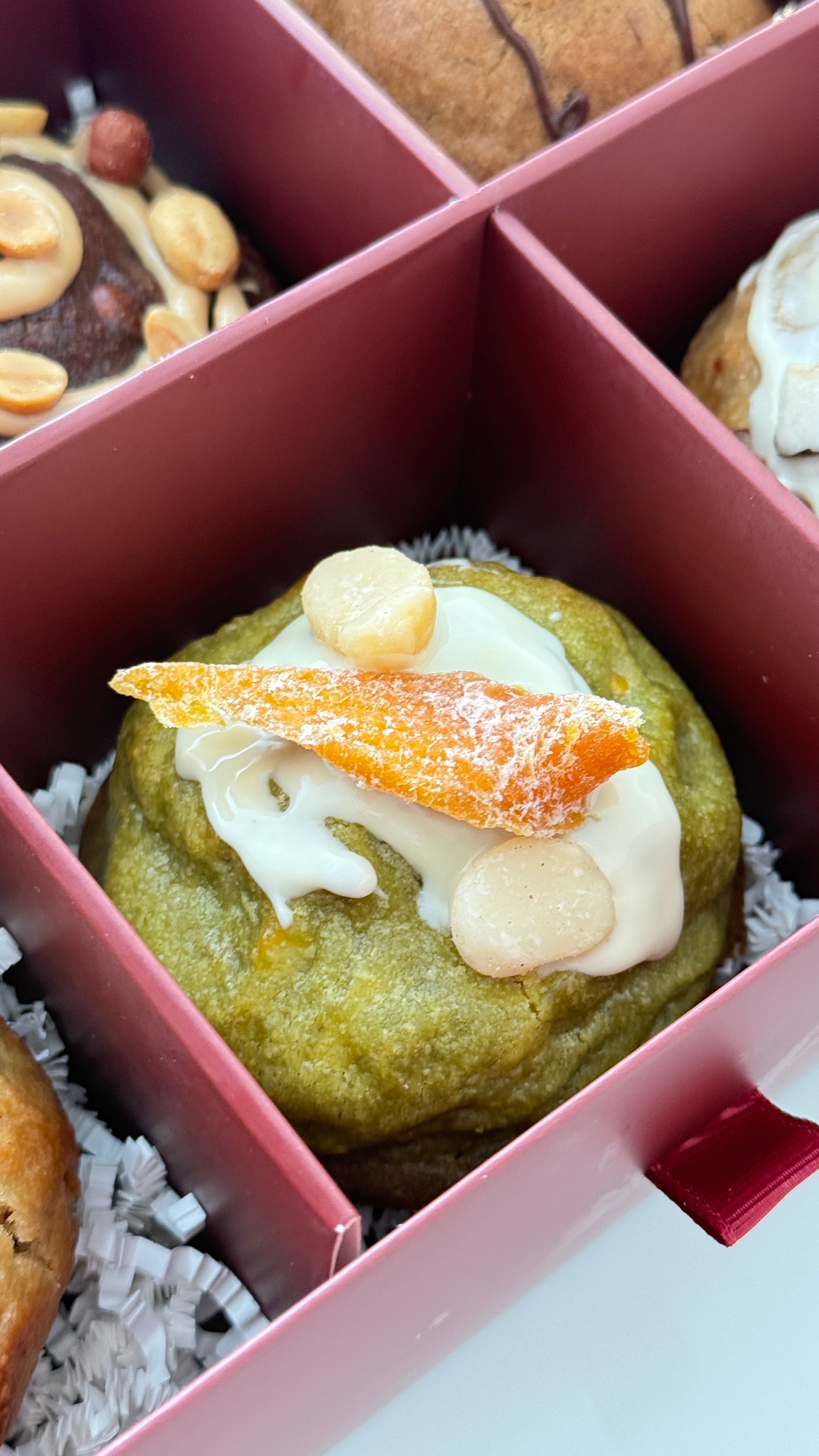 THE NUT COLLECTION BOX