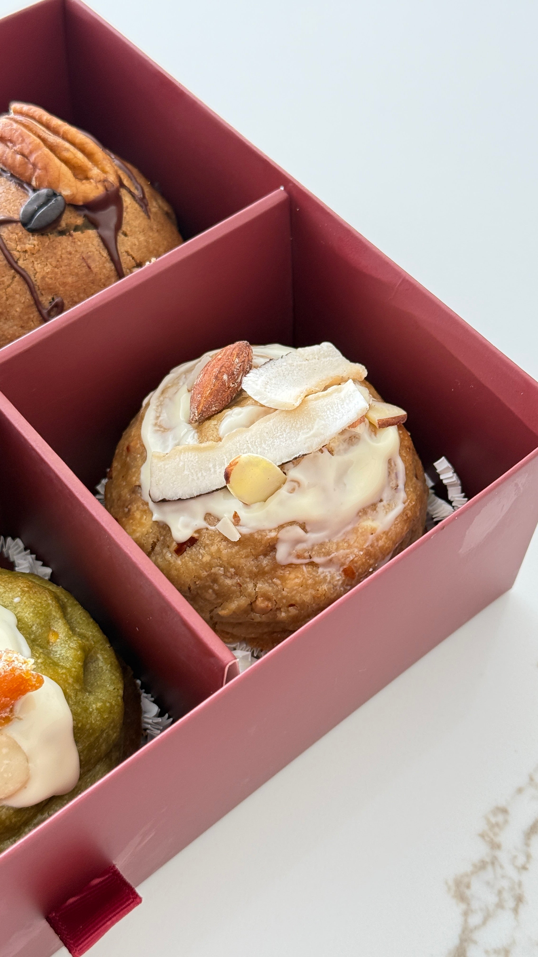 THE NUT COLLECTION BOX