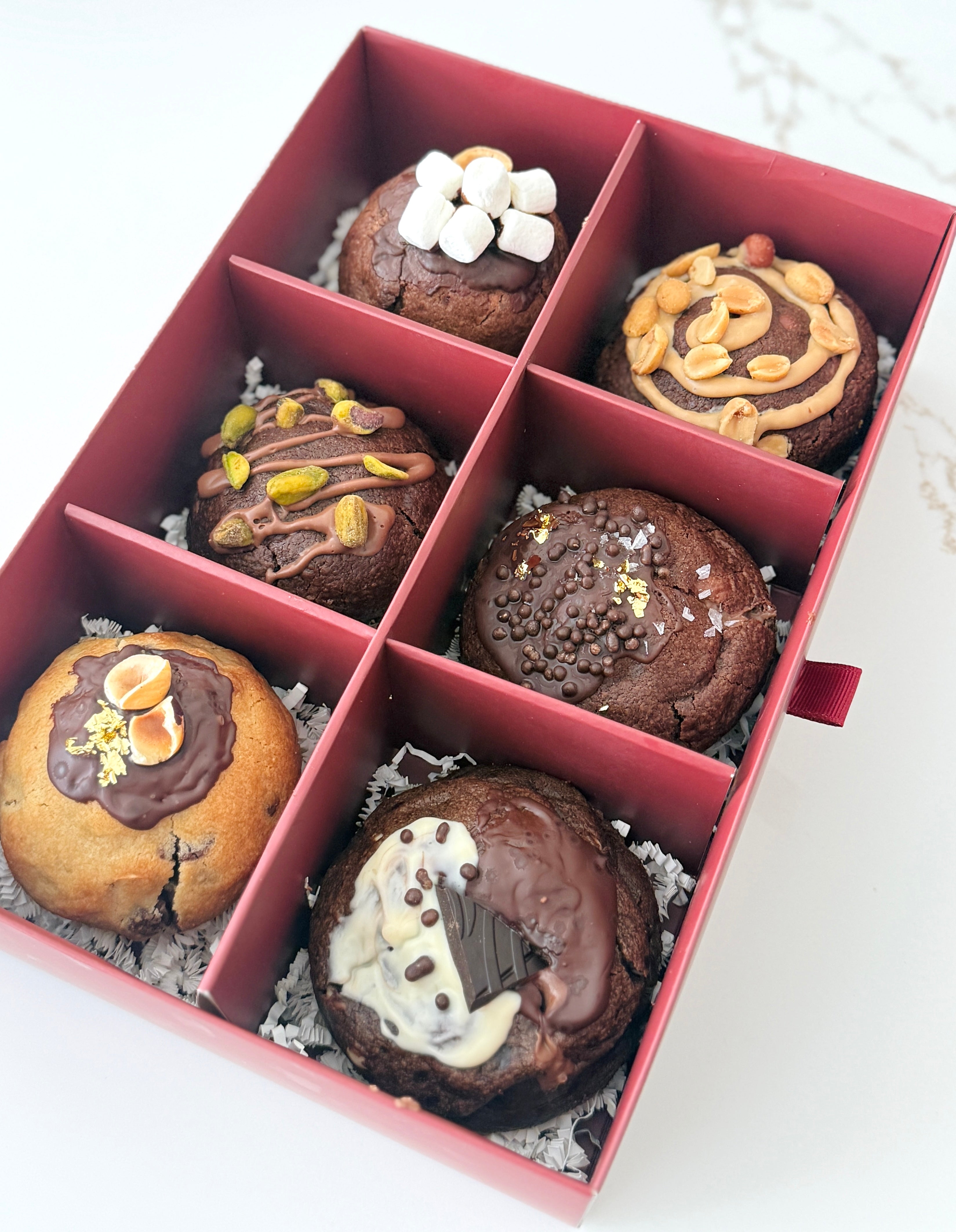 CHOCOLATE LOVERS BOX
