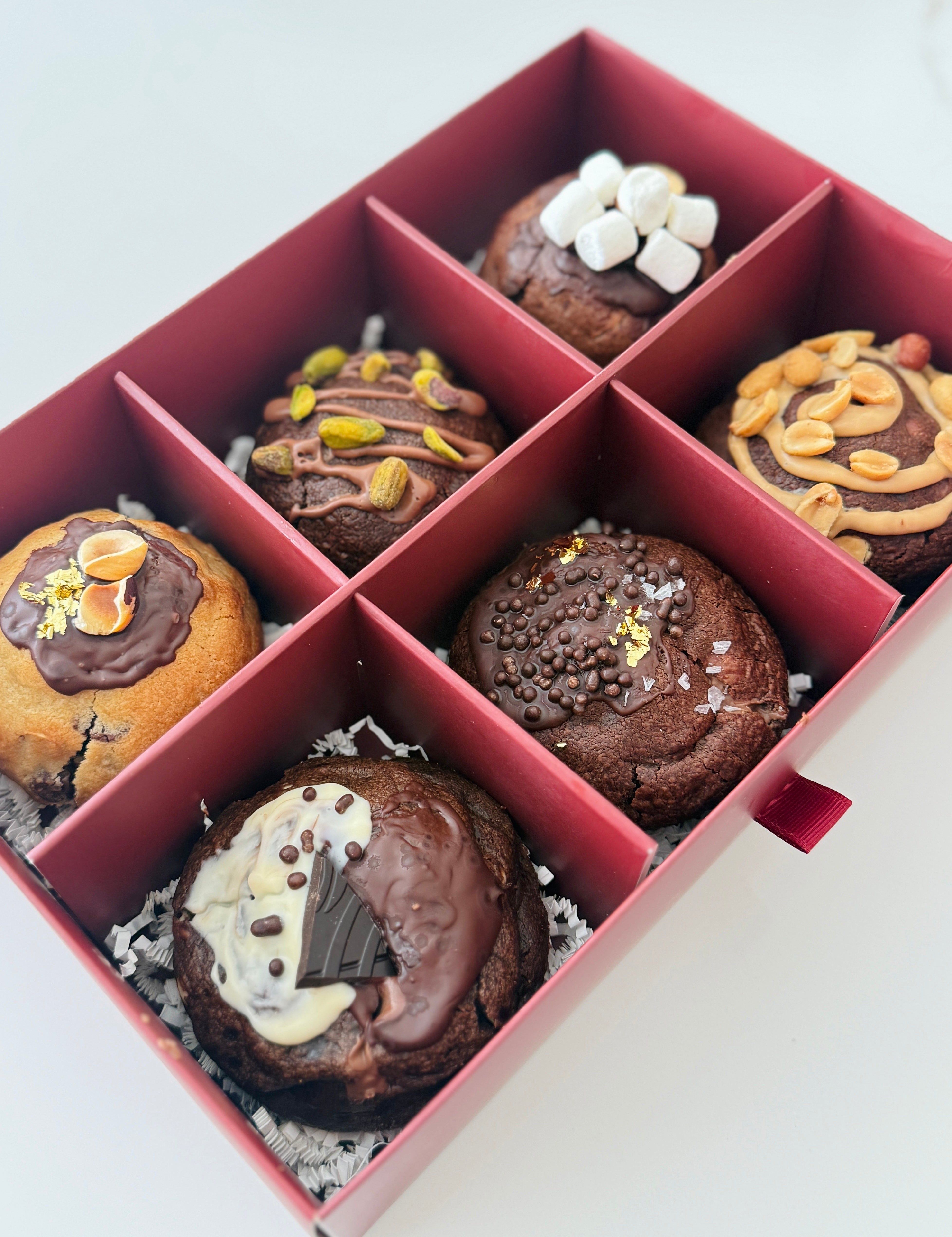 CHOCOLATE LOVERS BOX